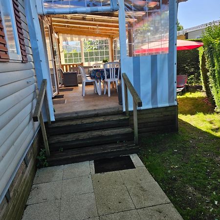 Mobilhome 741 Les Charmettes,3Ch,2Sdb,Lave Linge,Lave Vaisselle,Clim,2Wc Ле-Мат Экстерьер фото